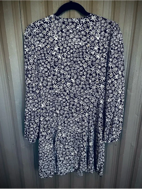 Uniqlo Ditsy Floral Dress Daisy Print Lightweight Black White Yellow L Cottage - Picture 10 of 15